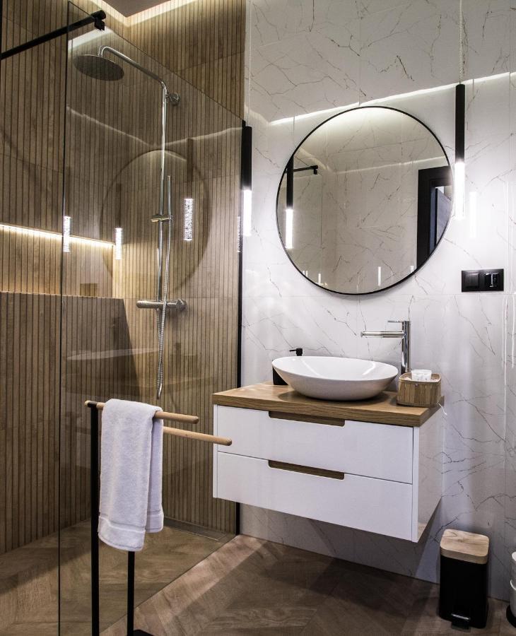 Prestige-28 Apartment Zator Luaran gambar
