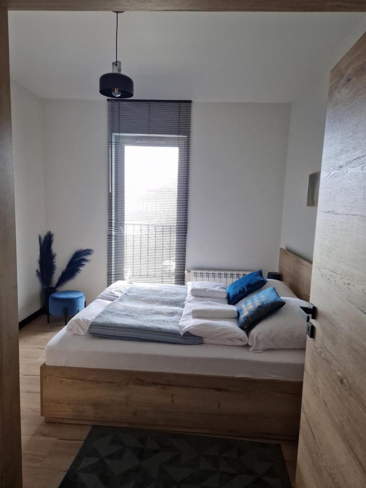 Prestige-28 Apartment Zator Luaran gambar